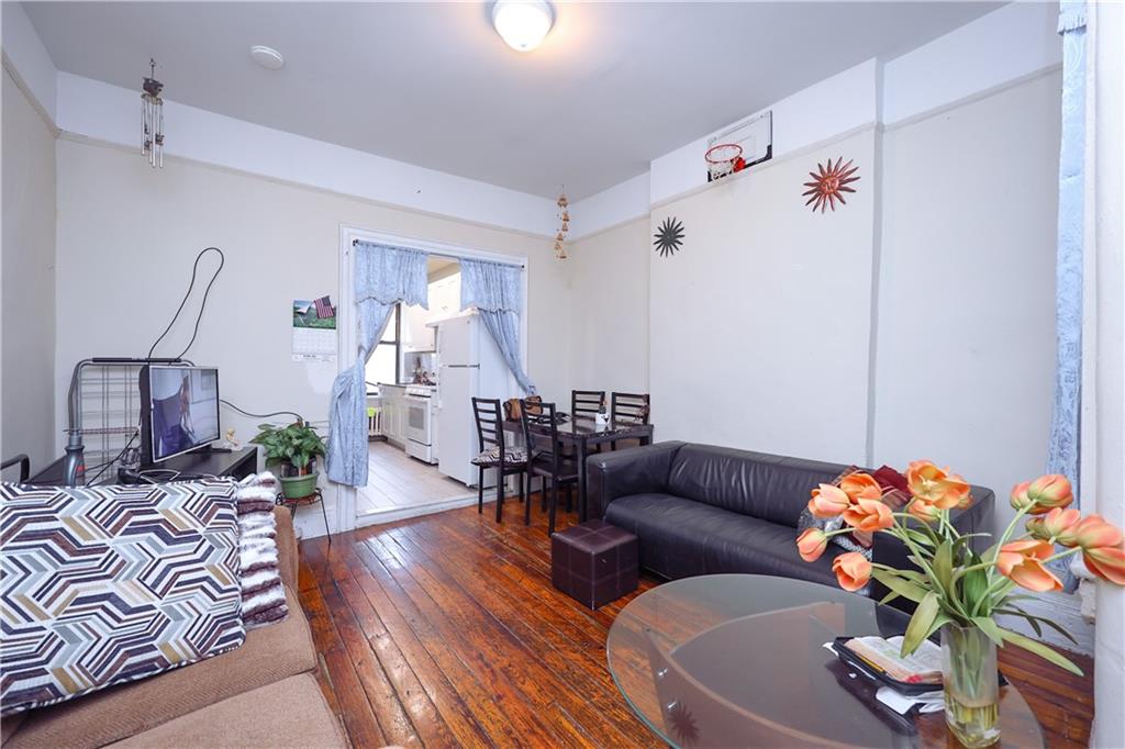 543 49th Street Sunset Park Brooklyn NY 11220