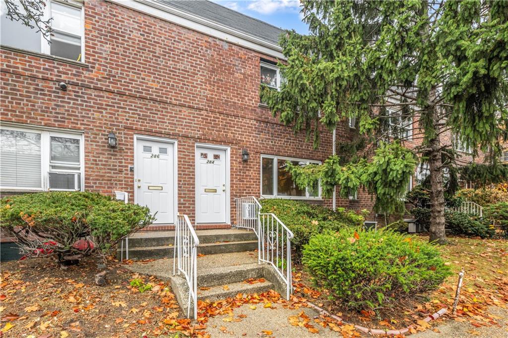 284 Bay 19th Street Bath Beach Brooklyn NY 11214