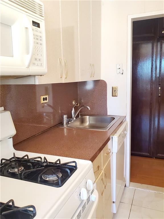 2942 West 5th Street Brighton Beach Brooklyn NY 11224