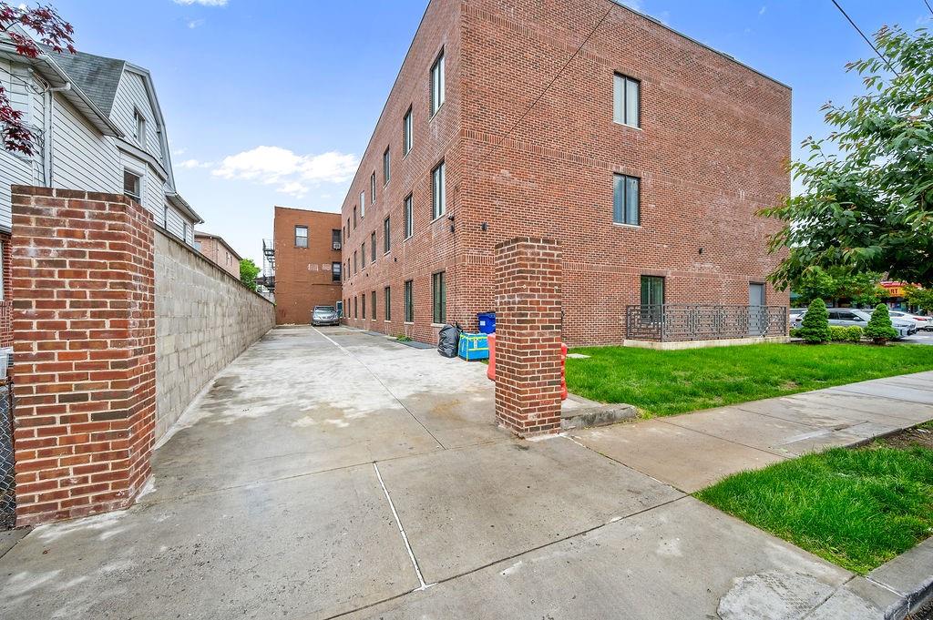 2335 Bath Avenue Bensonhurst Brooklyn NY 11214