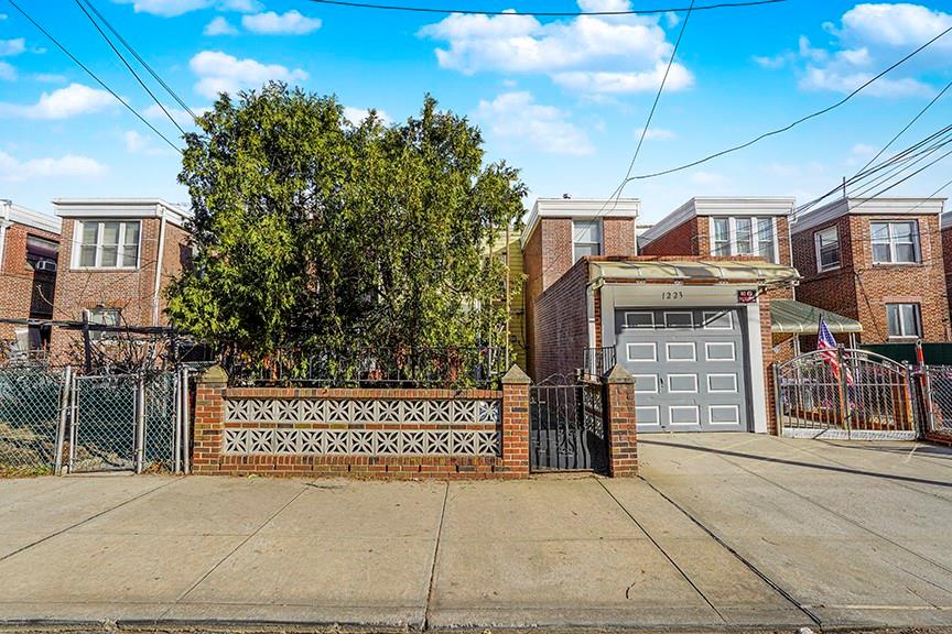 1221 Tabor Court Bensonhurst Brooklyn NY 11219