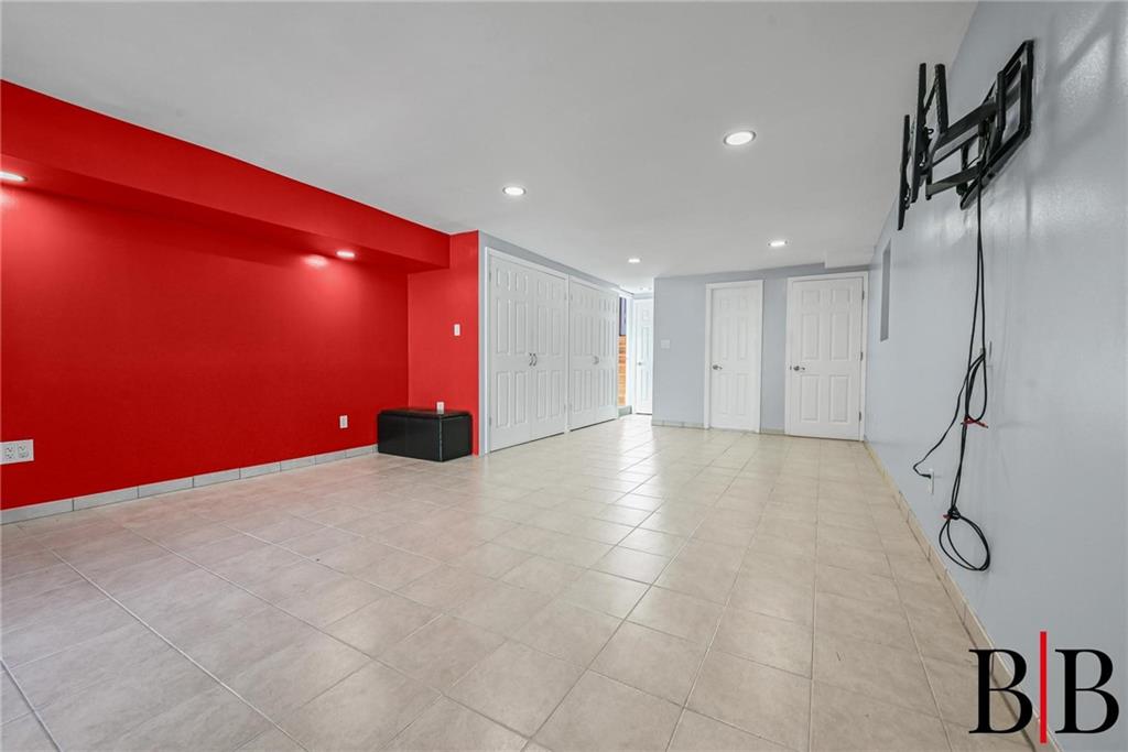 7413 Avenue X Bergen Beach Brooklyn NY 11234