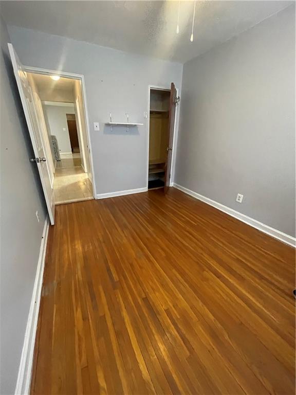 33 Avenue V Gravesend Brooklyn NY 11223