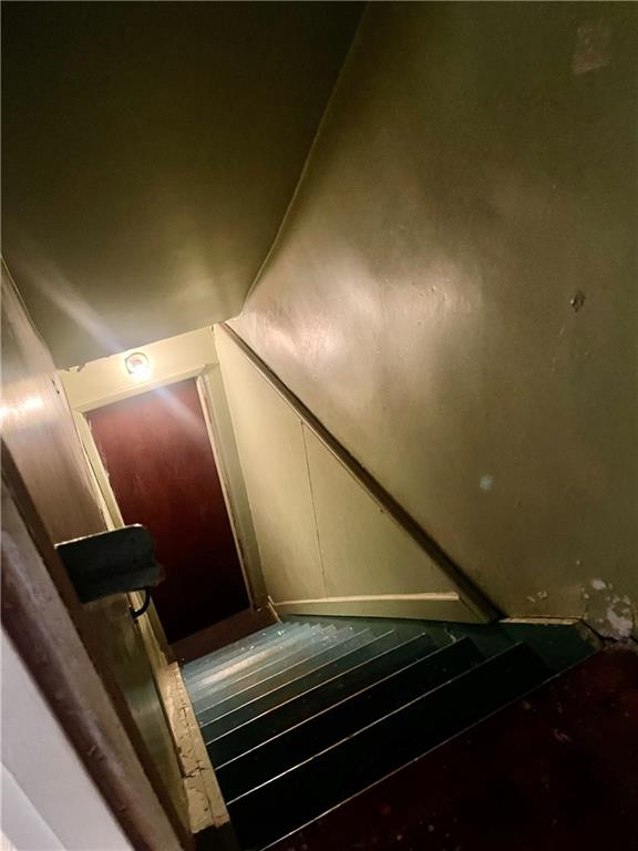 33 Avenue V Gravesend Brooklyn NY 11223