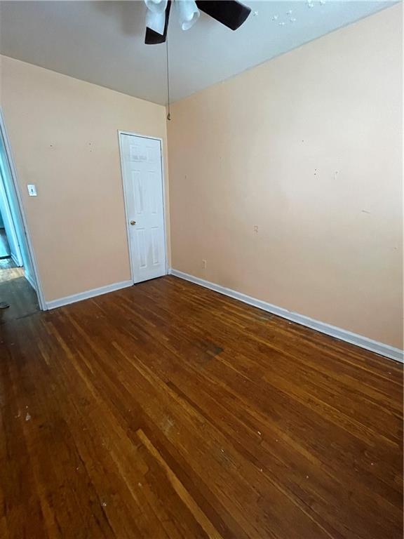 33 Avenue V Gravesend Brooklyn NY 11223