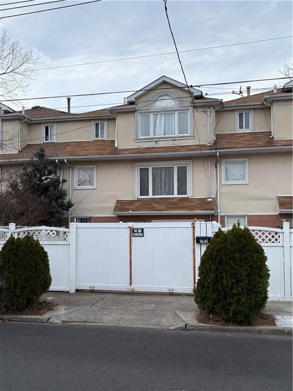 763 Patterson Avenue Midland Beach Staten Island NY 10306