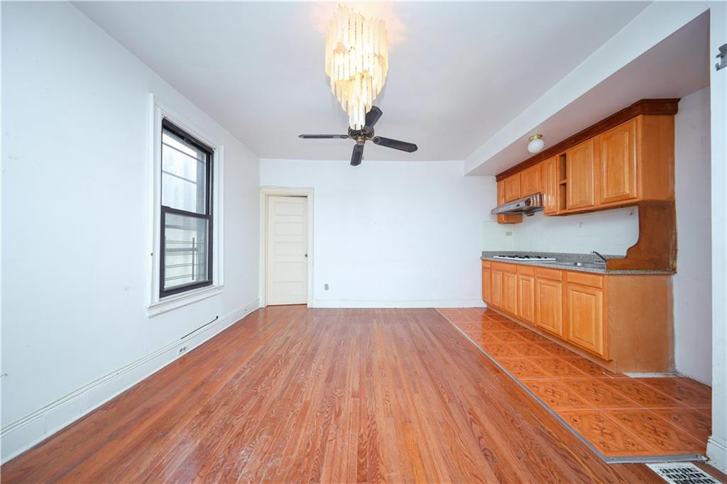 367 Grant Avenue East New York Brooklyn NY 11208