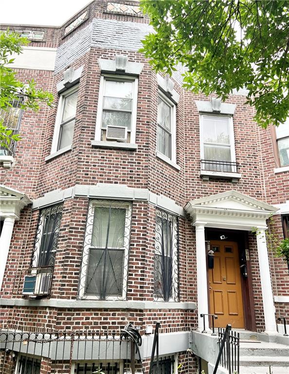 968 St. Johns Place Crown Heights Brooklyn NY 11213