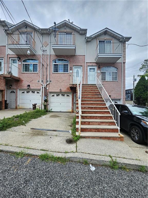 17 Maxie Court Grymes Hill Staten Island NY 10304