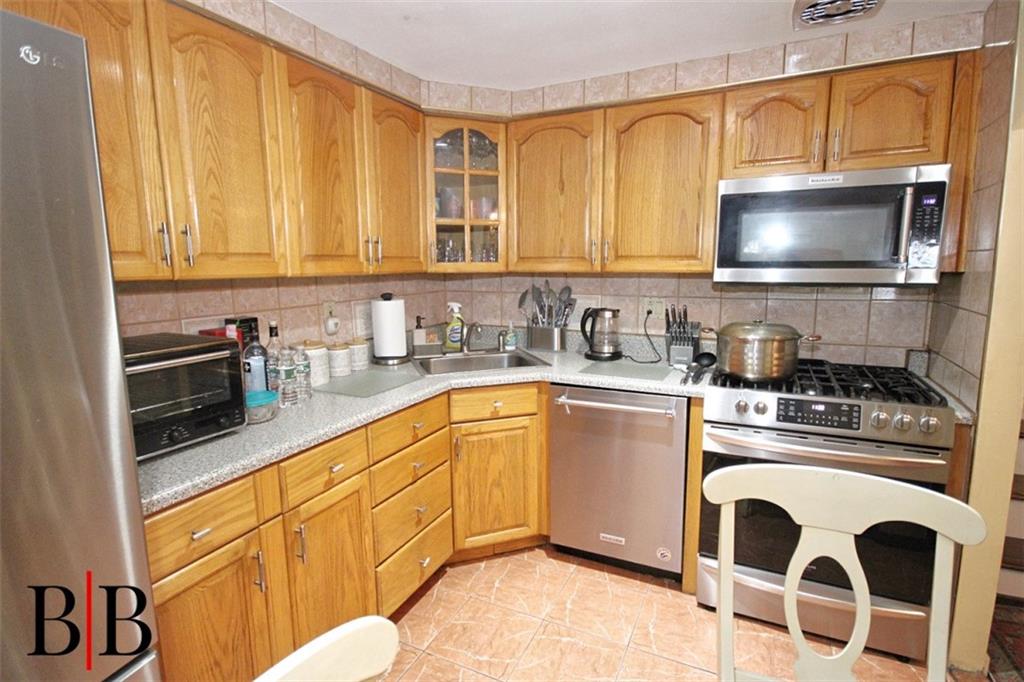 36 Paerdegat 7th Street Canarsie Brooklyn NY 11236