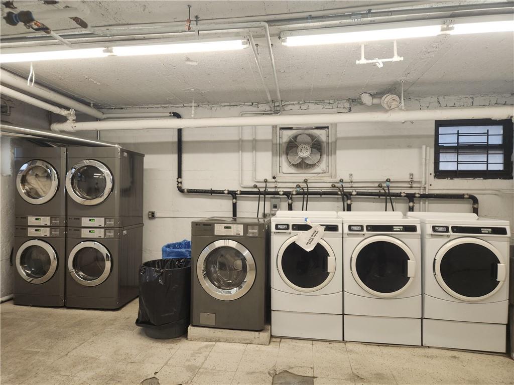 9524 Fort Hamilton Parkway Bay Ridge Brooklyn NY 11209