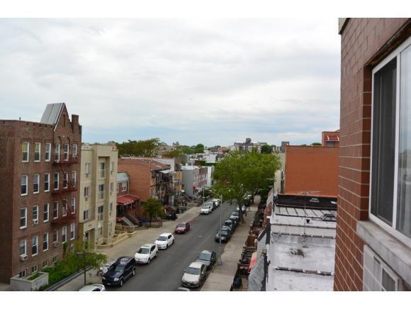 863 50th Street Sunset Park Brooklyn NY 11220