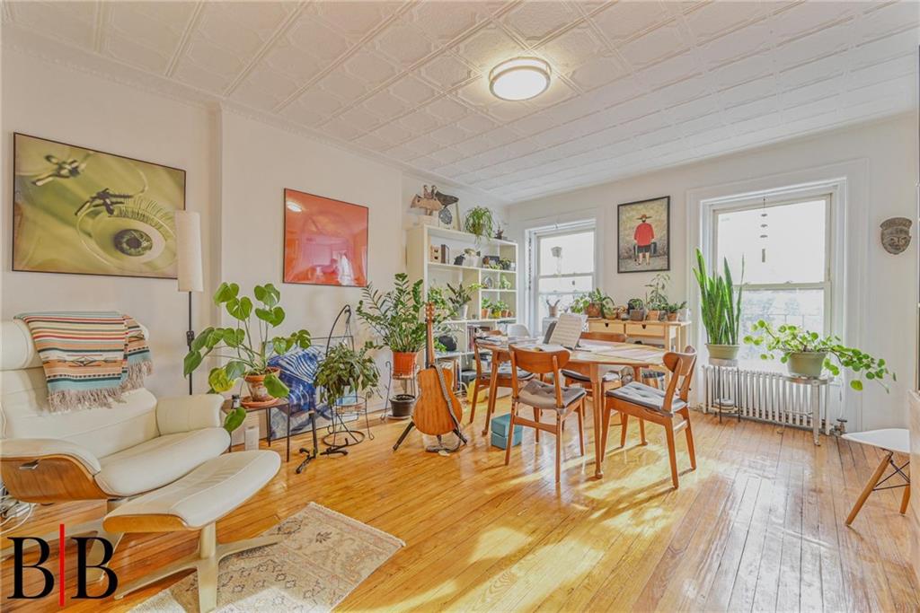 22 4th Place Carroll Gardens Brooklyn NY 11231