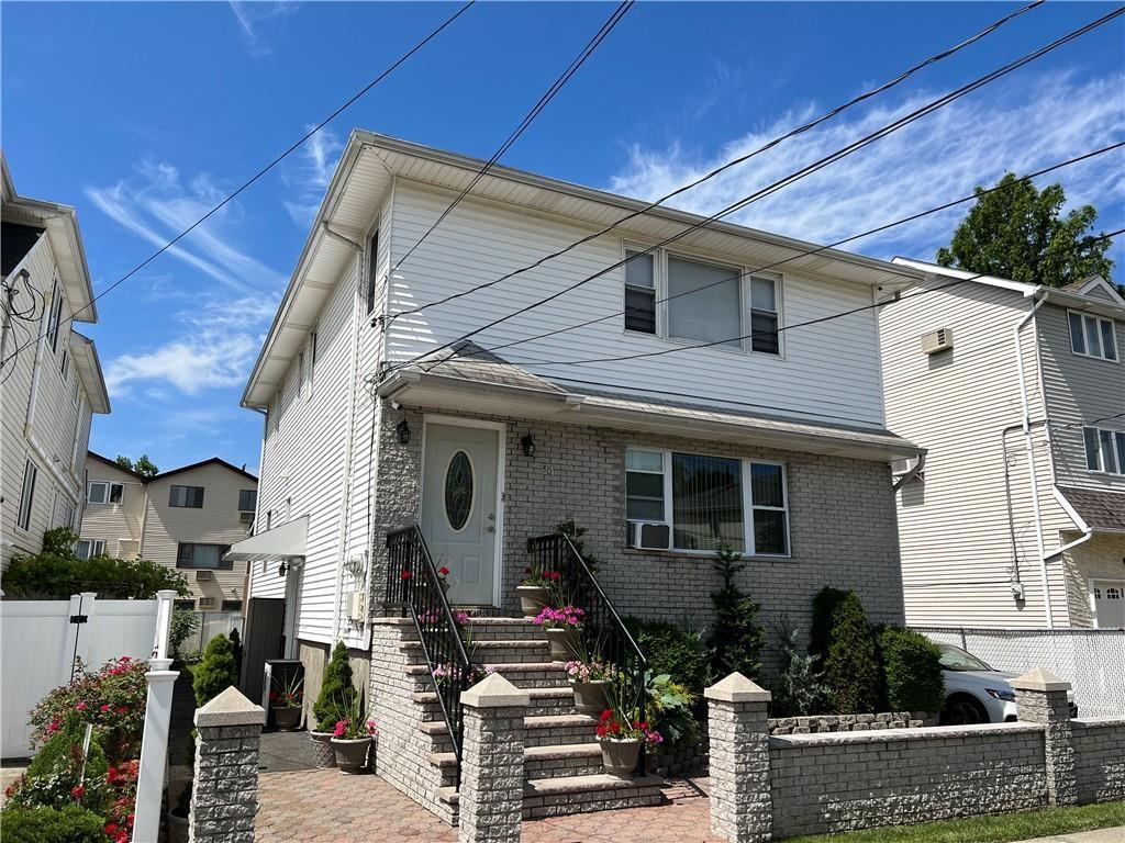 24 Winfield Street Arrochar Staten Island NY 10305