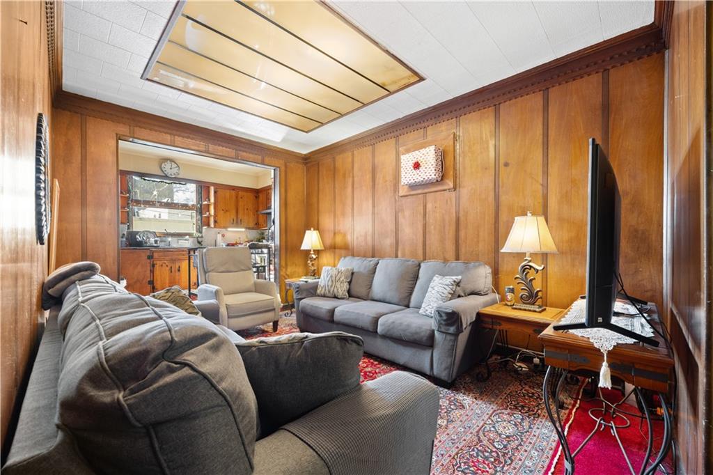 352 92nd Street Bay Ridge Brooklyn NY 11209