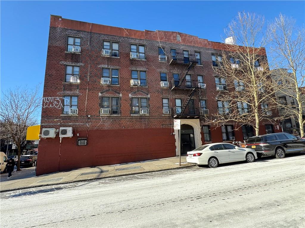 4902 7th Avenue Sunset Park Brooklyn NY 11220