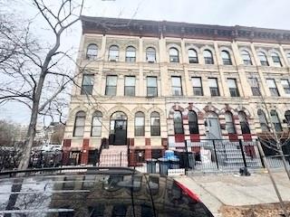 327 Vernon Avenue Bedford Stuyvesant Brooklyn NY 11206