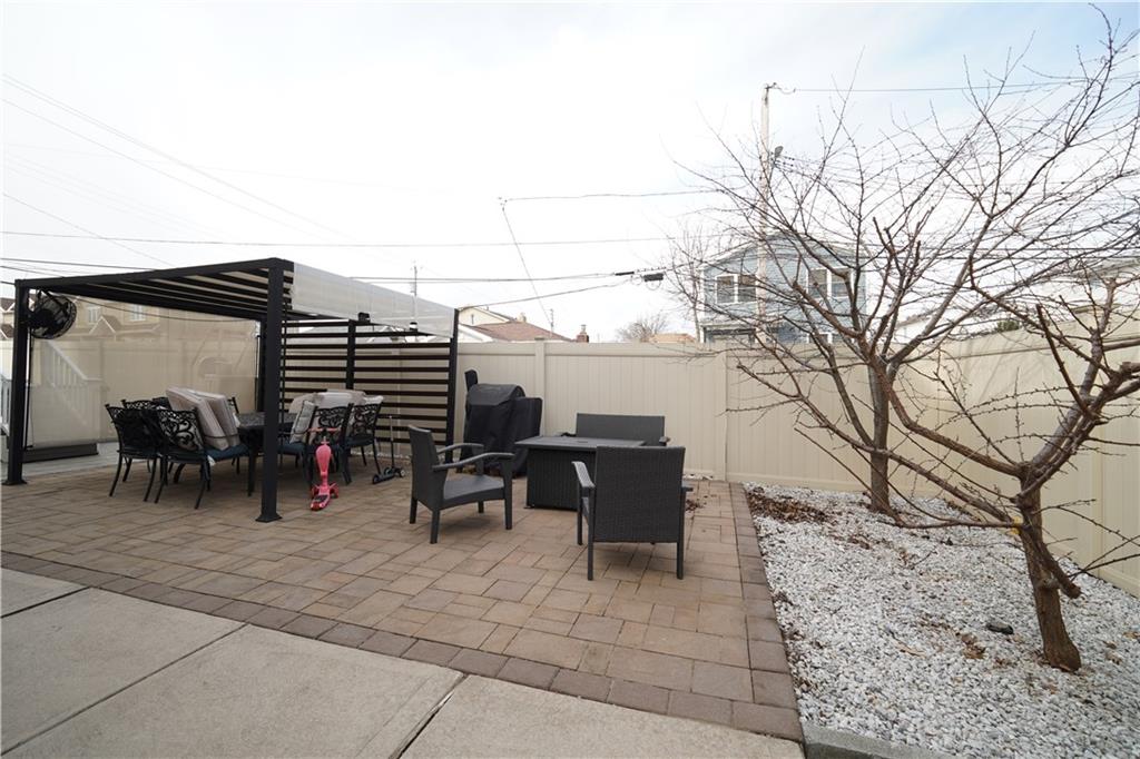 471 Lincoln Avenue Midland Beach Staten Island NY 10306