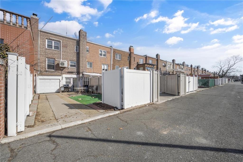 63-08 77th Street Middle Village Queens NY 11379