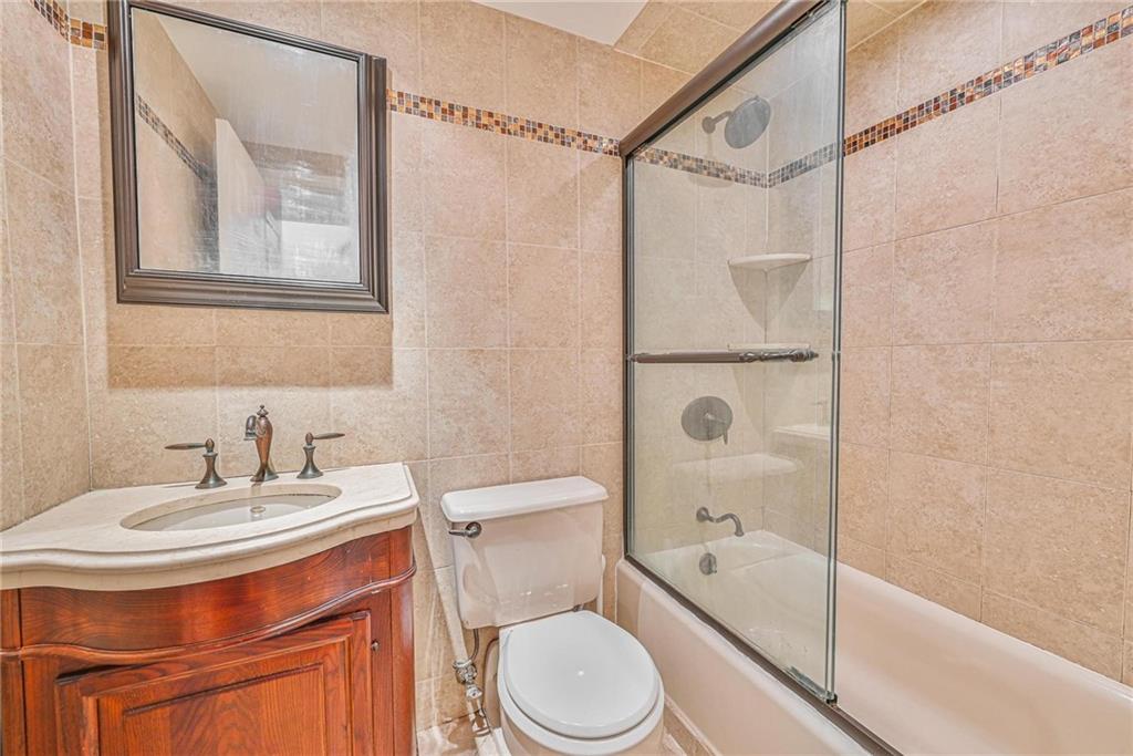 122 Prospect Park Windsor Terrace Brooklyn NY 11218