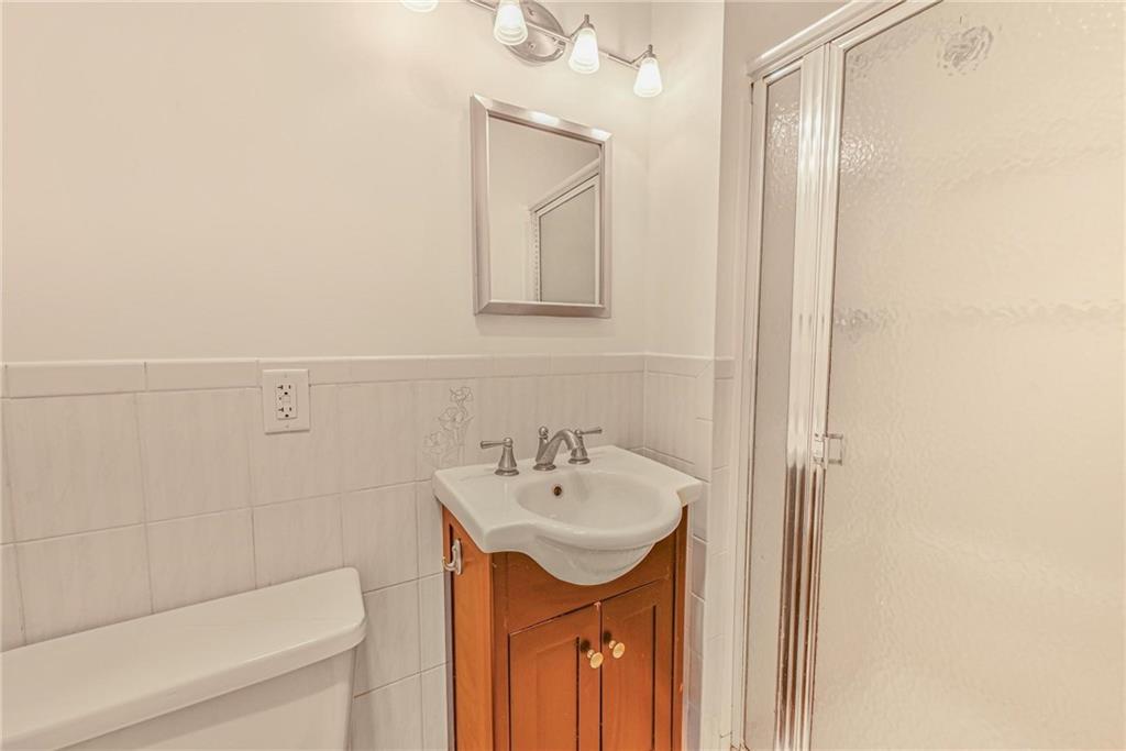 122 Prospect Park Windsor Terrace Brooklyn NY 11218