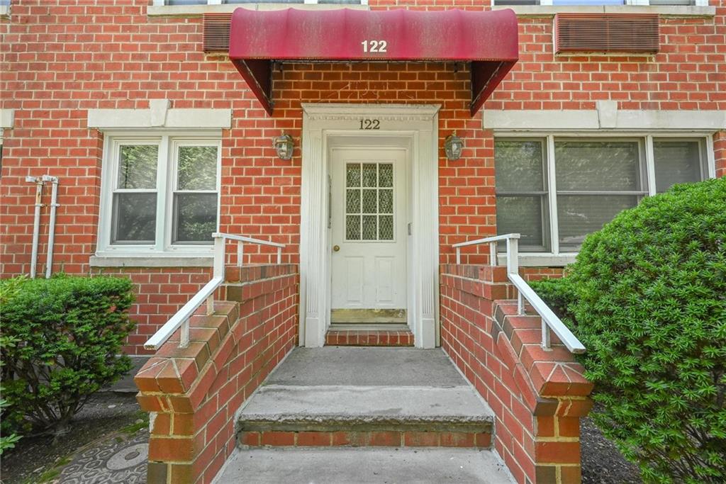 122 Prospect Park Windsor Terrace Brooklyn NY 11218