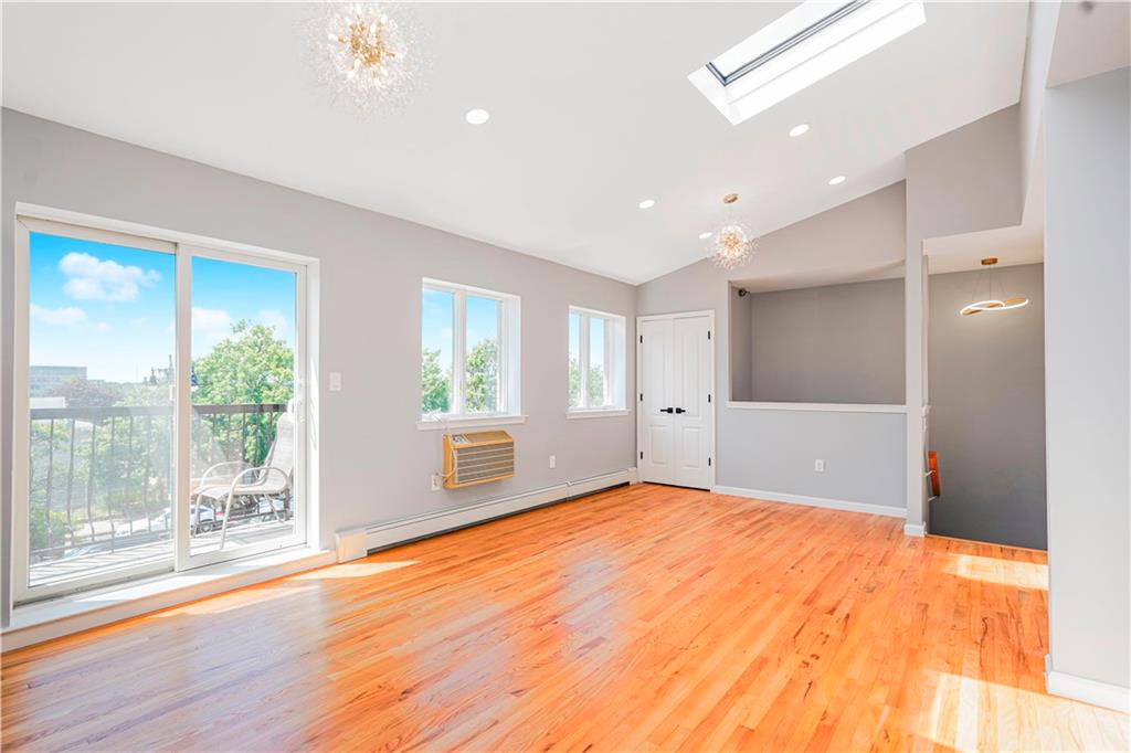 3105 Emmons Avenue Sheepshead Bay Brooklyn NY 11235