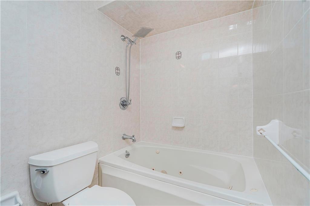 3105 Emmons Avenue Sheepshead Bay Brooklyn NY 11235
