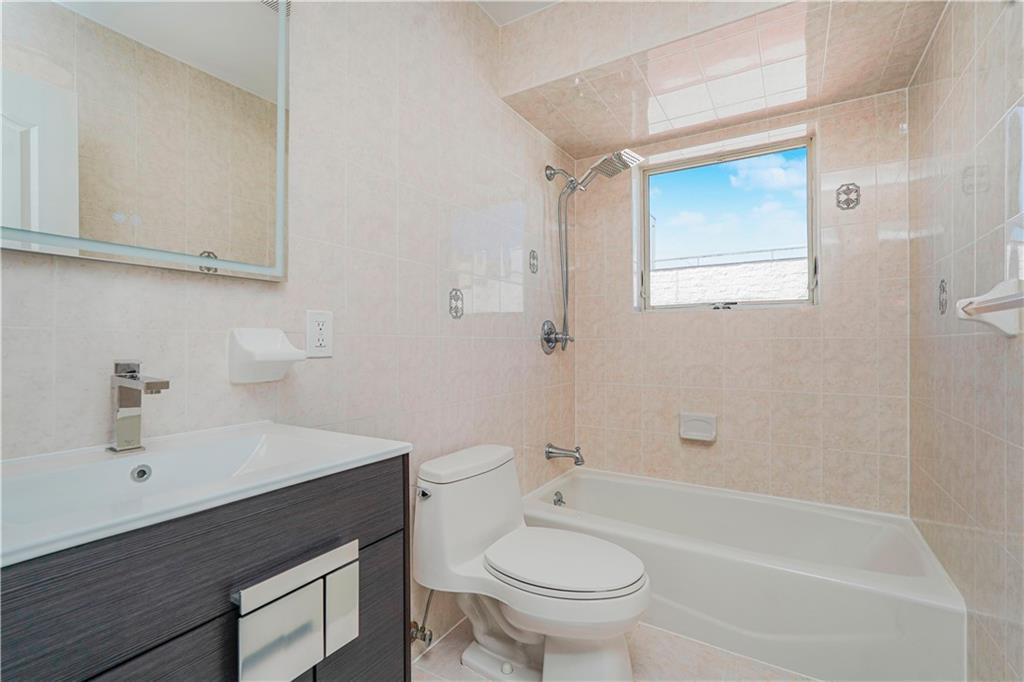 3105 Emmons Avenue Sheepshead Bay Brooklyn NY 11235