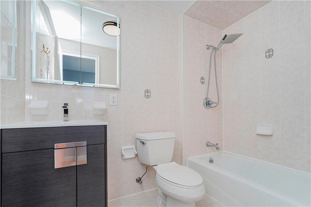 3105 Emmons Avenue Sheepshead Bay Brooklyn NY 11235