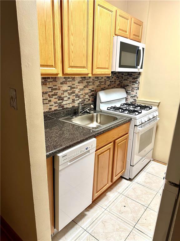 2665 Homecrest Avenue Sheepshead Bay Brooklyn NY 11235