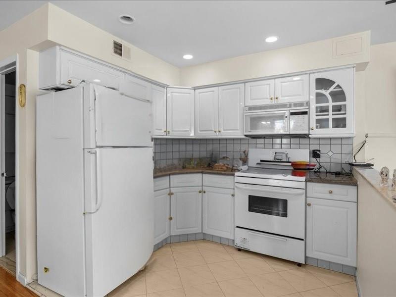 2381 East 72nd Street Bergen Beach Brooklyn NY 11234