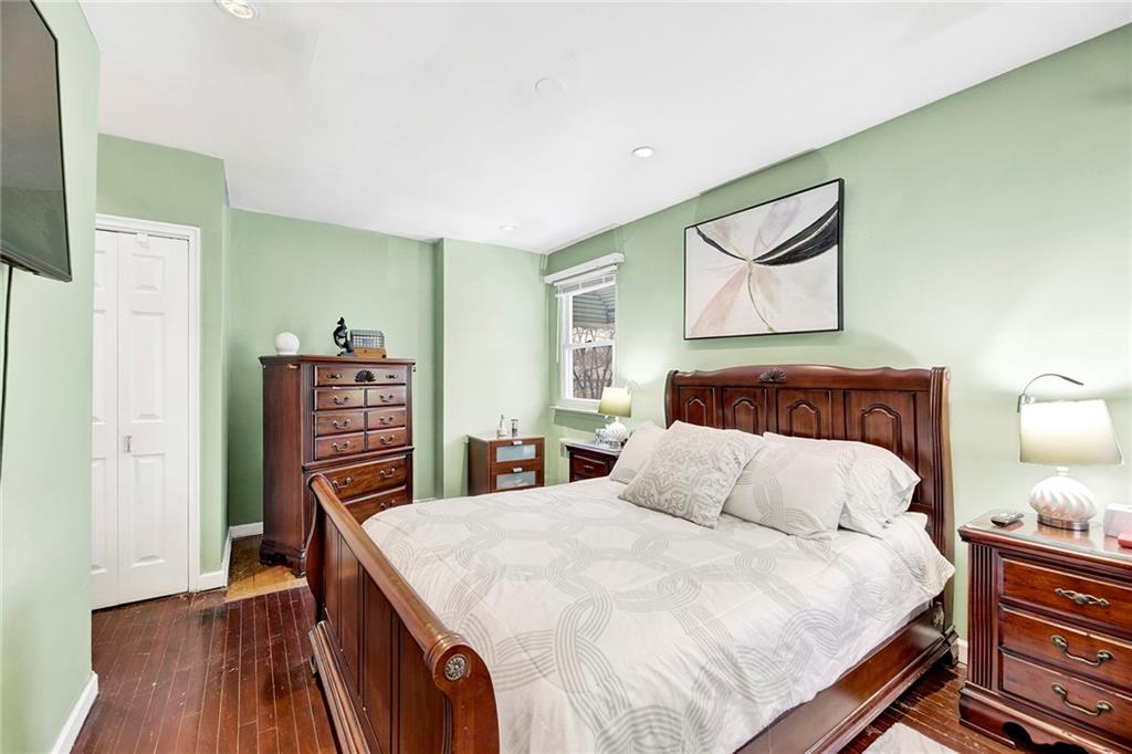 4231 Monticello Avenue Wakefield Bronx NY 10466