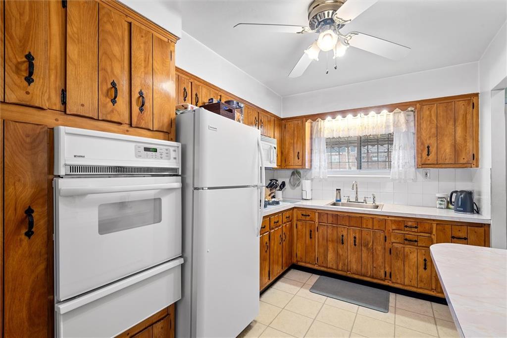 1311 Dumont Avenue East New York Brooklyn NY 11208