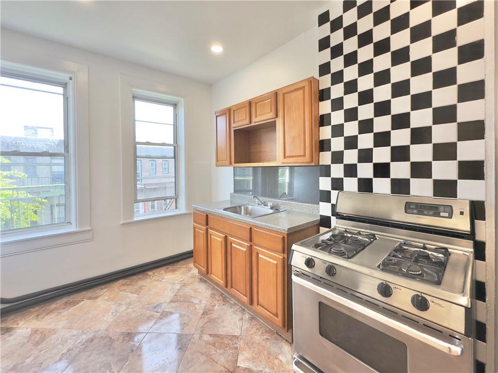 1708 Linden Street Ridgewood Ridgewood NY 11385