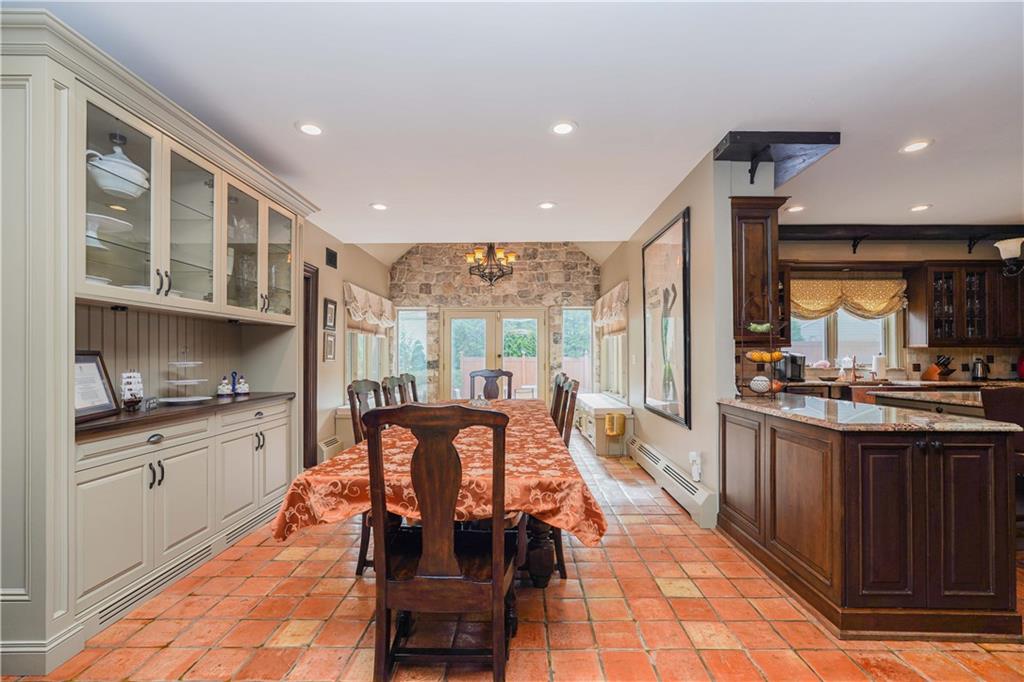 42 Elmhurst Avenue Todt Hill Staten Island NY 10301
