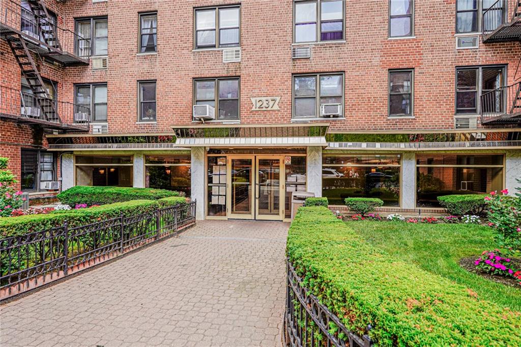 1237 Avenue Z Sheepshead Bay Brooklyn NY 11235