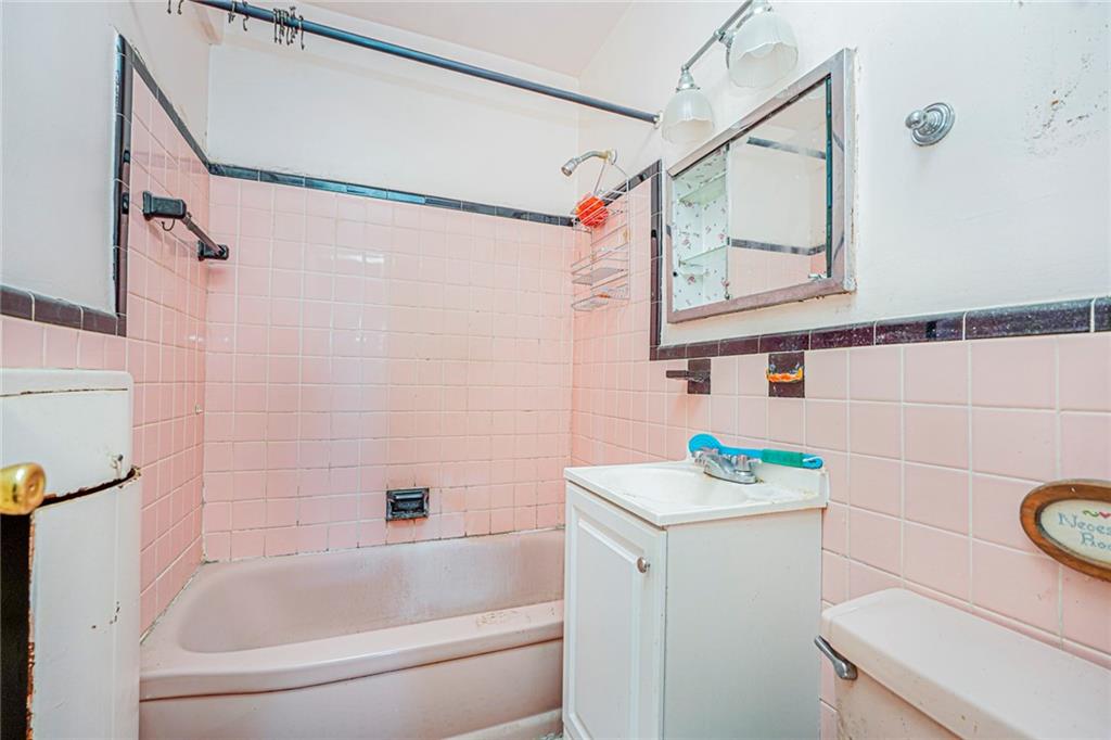 1237 Avenue Z Sheepshead Bay Brooklyn NY 11235
