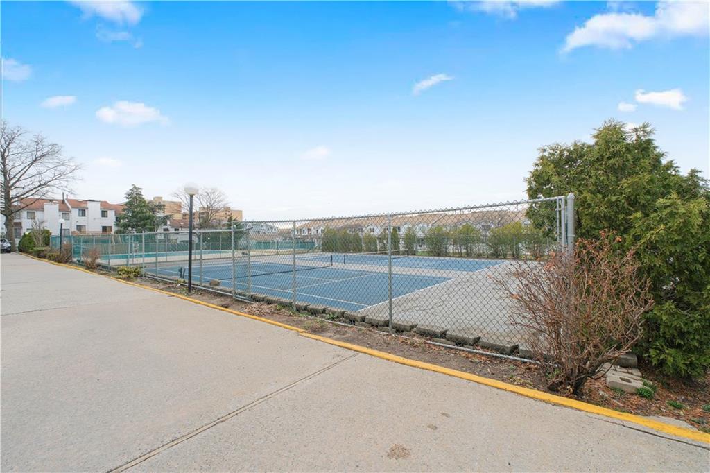 40A Country Drive New Springville Staten Island NY 10314