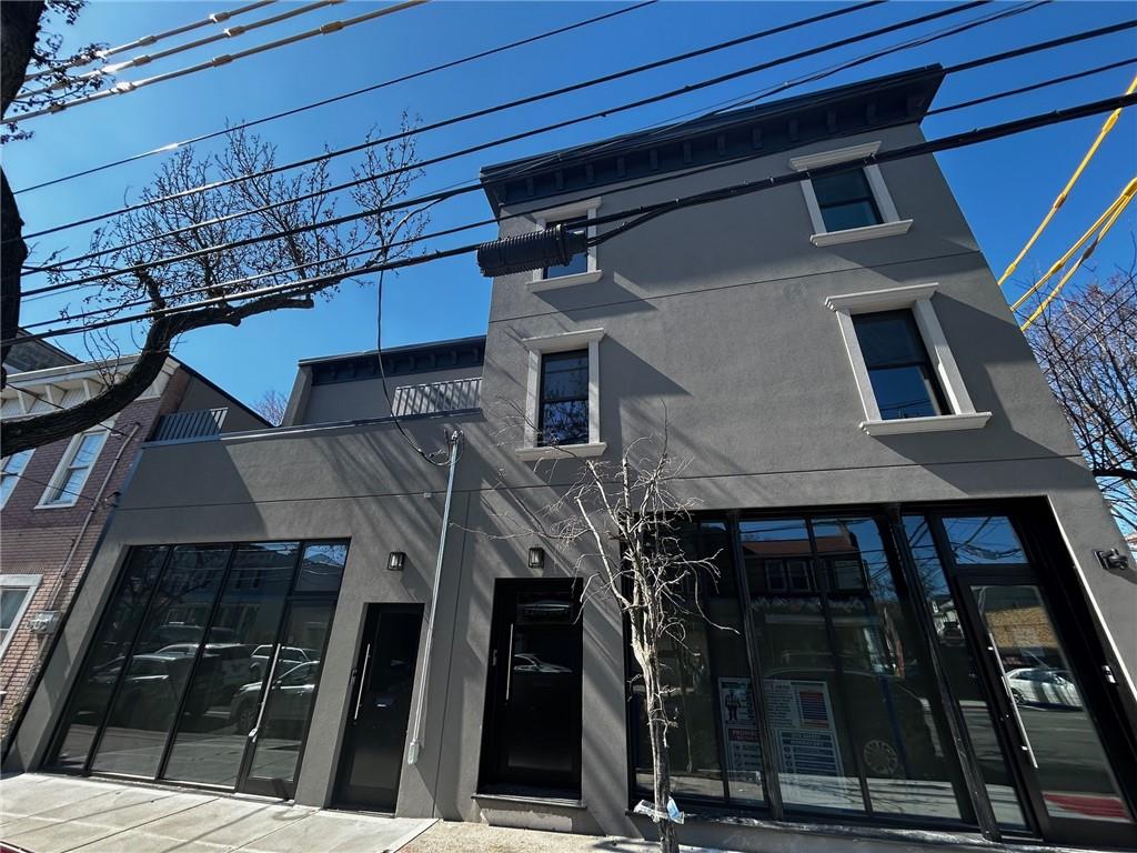 1230 Bay Street Shore Acres New York NY 10305
