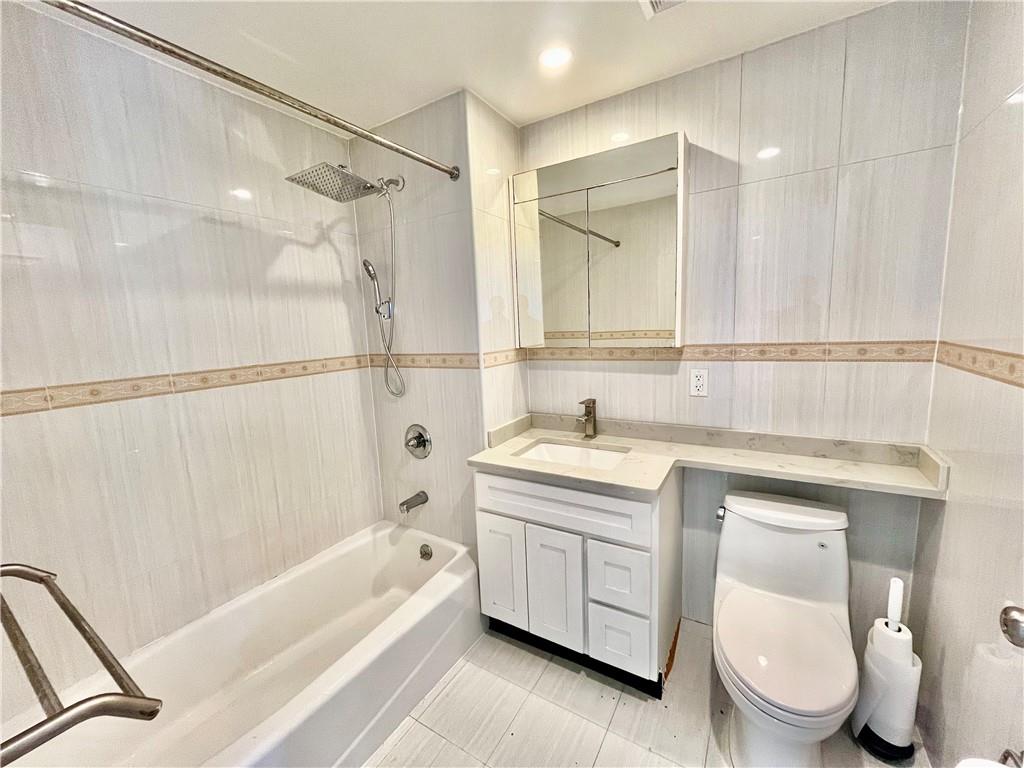 6538 Austin Street Rego Park NY 11374