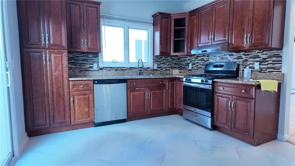 25 Palisade Street South Beach Staten Island NY 10305