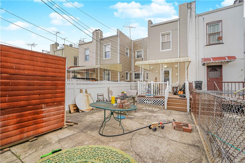 1925 West 9th Street Gravesend Brooklyn NY 11223