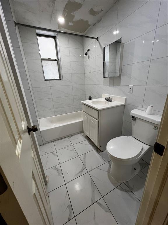 1752 71st Street Bensonhurst Brooklyn NY 11204