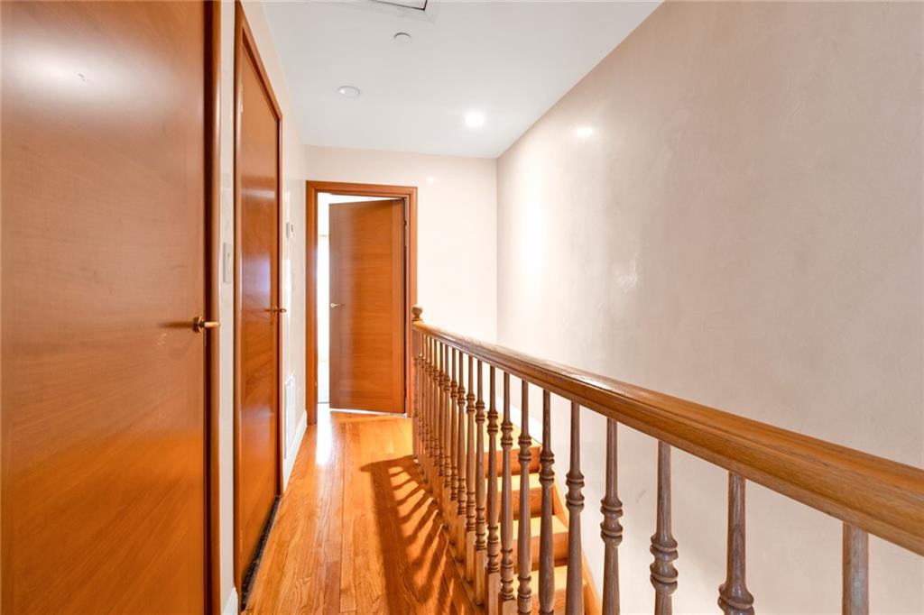 2750 East 28th Street Sheepshead Bay Brooklyn NY 11235