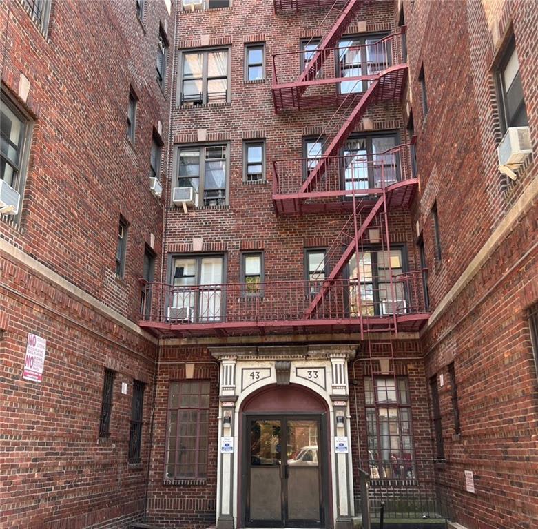 43-33 48th Street Sunnyside Sunnyside NY 11104