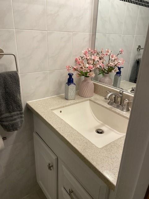 20 Linda Lane Arden Heights Staten Island NY 10312
