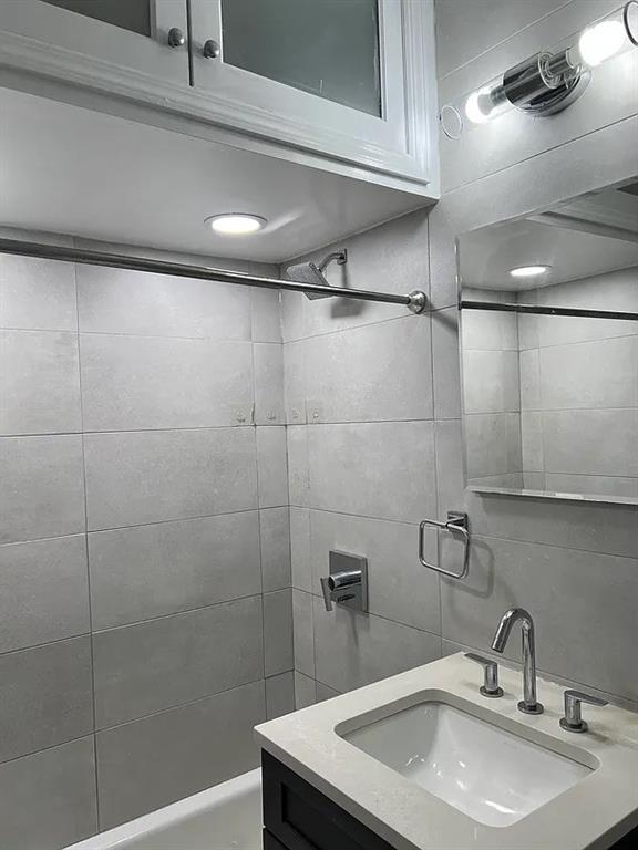 8614 Avenue B Canarsie Brooklyn NY 11236