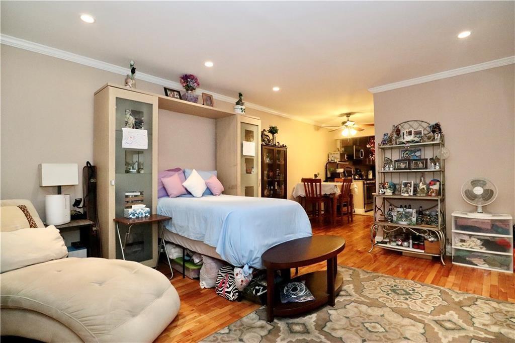 377 Bay 8th Street Dyker Heights Brooklyn NY 11228