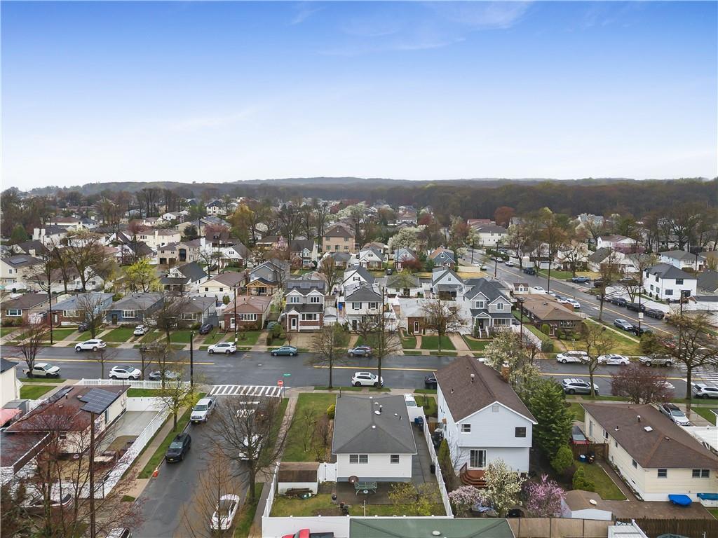 227 Woods of Arden Road Eltingville Staten Island NY 10312
